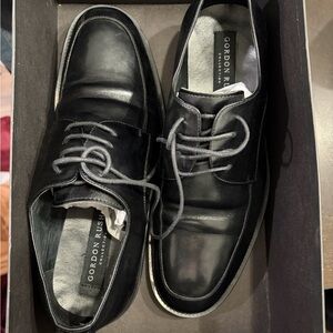 Gordon Rush ‘Marshall’ Classic Black Leather Oxfords